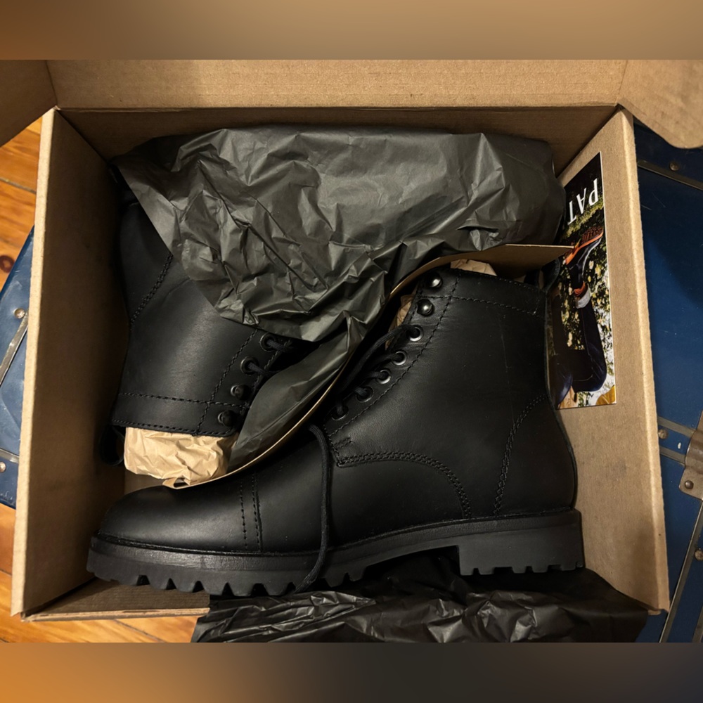 NIB Patina Leather “Breaker” Combat Boot in Black